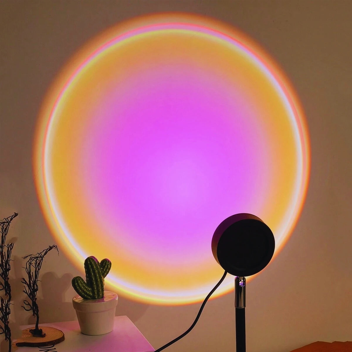 USB Sunset Lighting Ambient Projection Night Light for Home Décor, Relaxing Lighting in Bedroom and Living Room